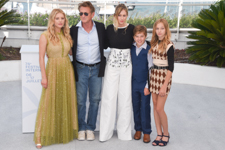 Katheryn Winnick, Sean Penn, Dylan Penn, Beckam Crawford, Jadyn Rylee Katheryn Winnick, Sean Penn, Dylan Penn, Beckam Crawford, Jadyn Rylee